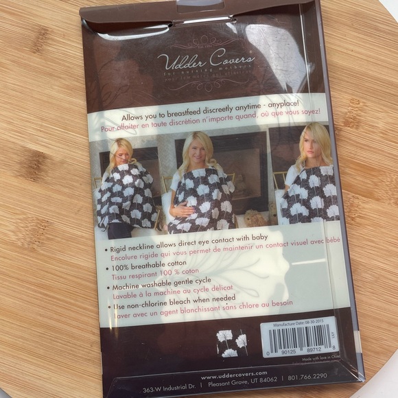 Udder Cover - Lily design NWT - Picture 3 of 4